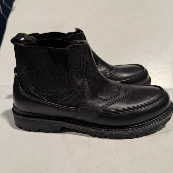 Zara Black Leather Chelsea Boots Size 38